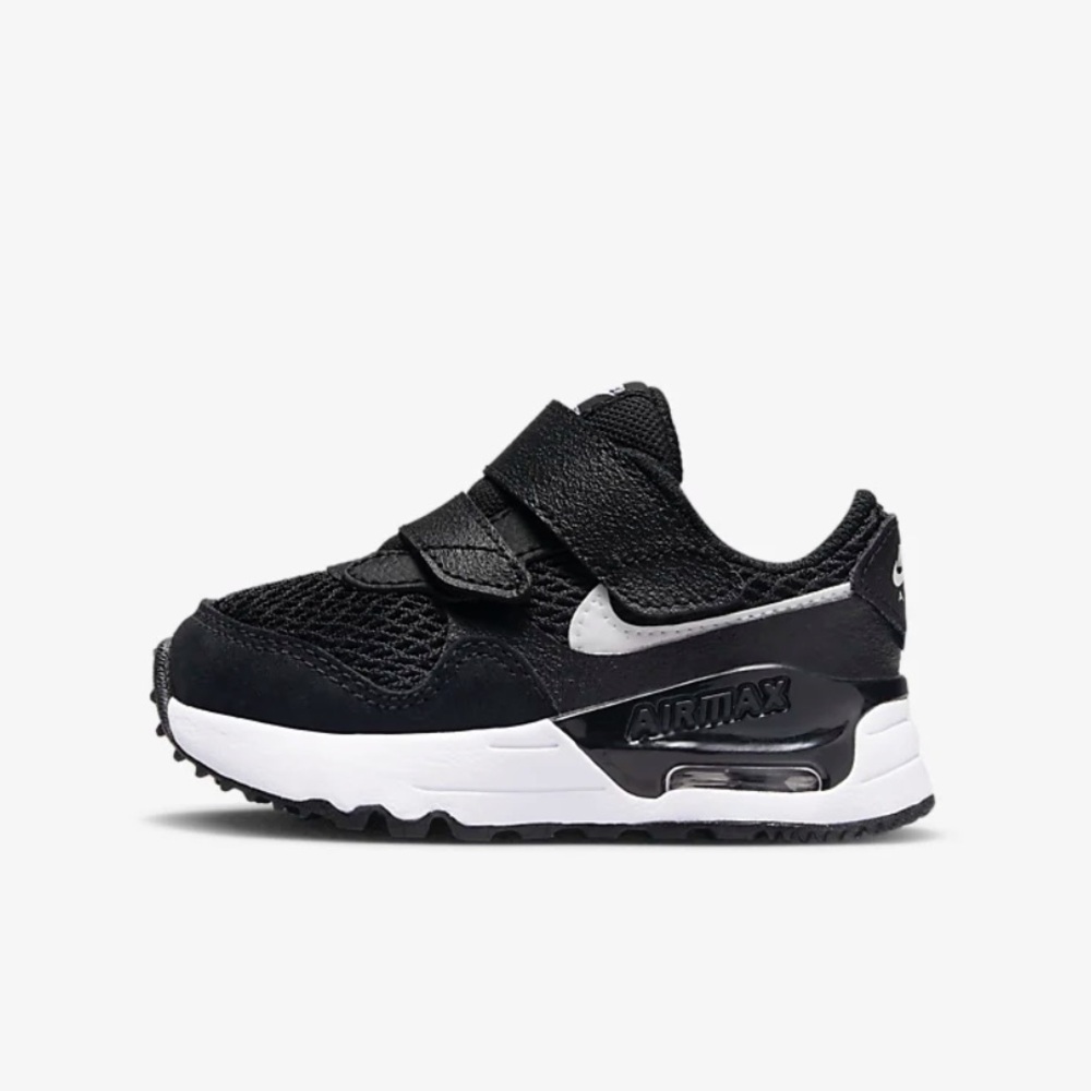 Nike Air Max SYSTM Shoes Sneakers. Black and white. Size 8C (Toddler)